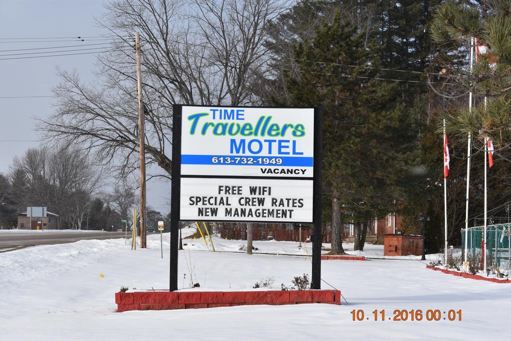 Time Travellers Motel 페타와와 외부 사진